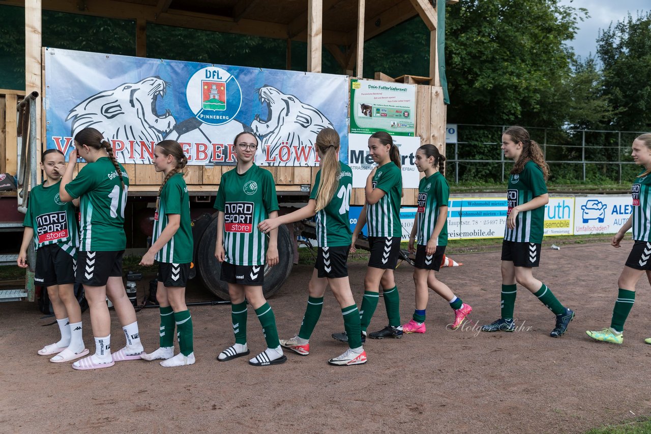 Bild 113 - Loewinnen Cup